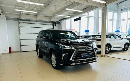 Lexus LX III, 2015 год, 6 299 900 рублей, 8 фотография