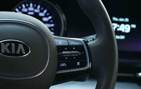 KIA Carnival, 2020 год, 4 500 000 рублей, 16 фотография