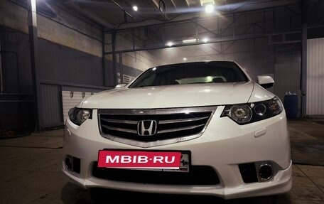 Honda Accord VIII рестайлинг, 2012 год, 1 070 000 рублей, 4 фотография