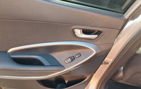 Hyundai Santa Fe III рестайлинг, 2017 год, 2 180 000 рублей, 17 фотография