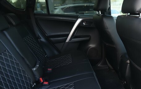 Toyota RAV4, 2019 год, 2 620 000 рублей, 8 фотография
