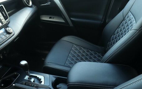 Toyota RAV4, 2019 год, 2 620 000 рублей, 15 фотография