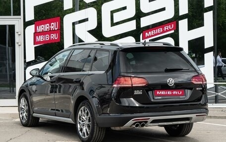 Volkswagen Golf VII, 2020 год, 2 549 000 рублей, 2 фотография