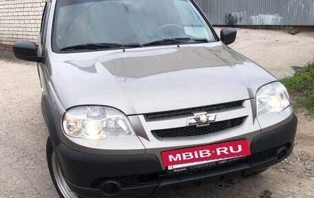 Chevrolet Niva I рестайлинг, 2019 год, 858 000 рублей, 7 фотография