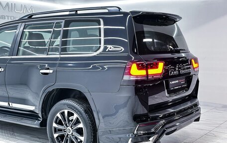 Toyota Land Cruiser 200, 2014 год, 5 750 000 рублей, 30 фотография