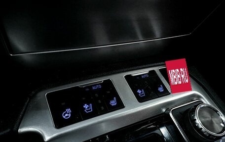 Toyota Land Cruiser 200, 2014 год, 5 750 000 рублей, 24 фотография