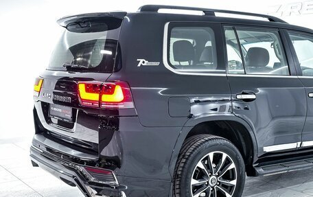 Toyota Land Cruiser 200, 2014 год, 5 750 000 рублей, 33 фотография
