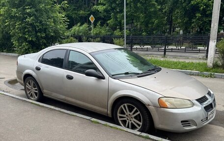 Dodge Stratus II, 2003 год, 150 000 рублей, 2 фотография