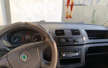 Skoda Fabia II, 2007 год, 300 000 рублей, 9 фотография