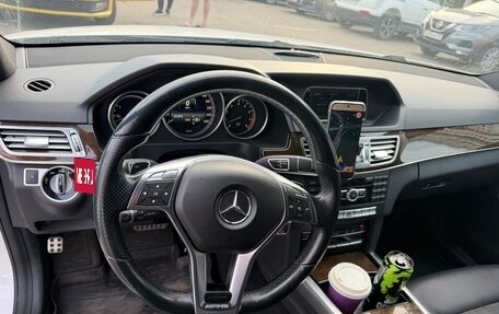 Mercedes-Benz E-Класс, 2014 год, 1 600 000 рублей, 6 фотография
