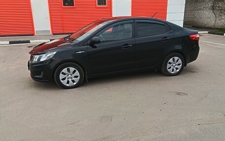 KIA Rio III рестайлинг, 2014 год, 850 000 рублей, 4 фотография