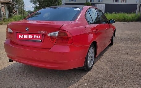 BMW 3 серия, 2006 год, 800 000 рублей, 5 фотография