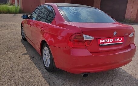 BMW 3 серия, 2006 год, 800 000 рублей, 3 фотография
