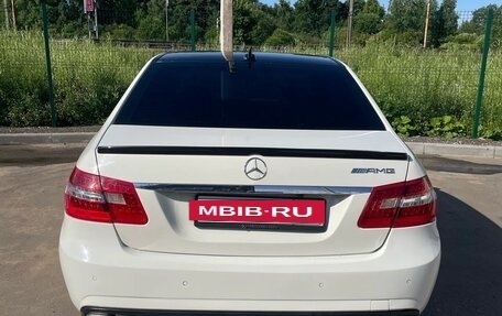 Mercedes-Benz E-Класс, 2011 год, 1 250 000 рублей, 10 фотография