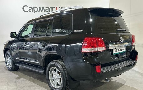Toyota Land Cruiser 200, 2011 год, 3 250 000 рублей, 6 фотография