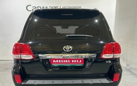 Toyota Land Cruiser 200, 2011 год, 3 250 000 рублей, 7 фотография