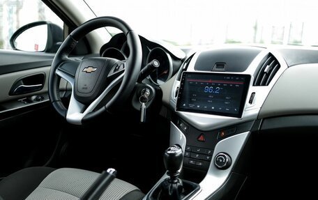 Chevrolet Cruze II, 2014 год, 789 000 рублей, 10 фотография