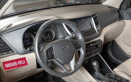 Hyundai Tucson III, 2018 год, 2 600 000 рублей, 5 фотография