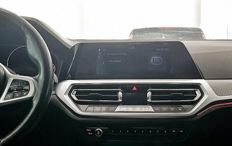 BMW 3 серия, 2019 год, 3 012 500 рублей, 18 фотография
