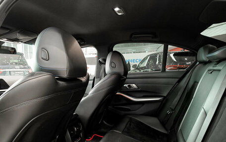 BMW 3 серия, 2019 год, 3 012 500 рублей, 15 фотография