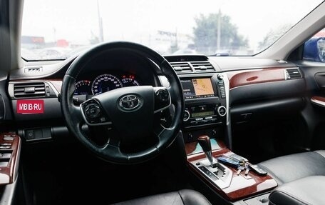 Toyota Camry, 2012 год, 1 450 000 рублей, 8 фотография