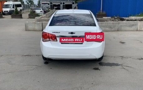 Chevrolet Cruze II, 2010 год, 480 000 рублей, 6 фотография