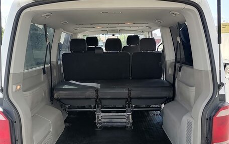 Volkswagen Caravelle T6 рестайлинг, 2017 год, 2 200 000 рублей, 9 фотография