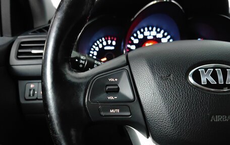 KIA Rio III рестайлинг, 2015 год, 935 000 рублей, 18 фотография
