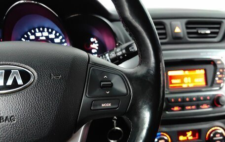 KIA Rio III рестайлинг, 2015 год, 935 000 рублей, 19 фотография