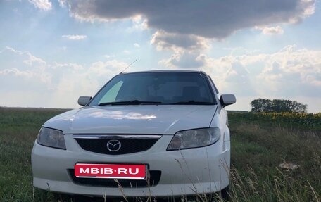 Mazda Familia, 2001 год, 320 000 рублей, 1 фотография