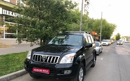 Toyota Land Cruiser Prado 120 рестайлинг, 2005 год, 2 150 000 рублей, 1 фотография
