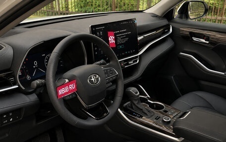 Toyota Highlander, 2026 год, 5 099 000 рублей, 16 фотография