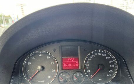Volkswagen Golf V, 2004 год, 300 000 рублей, 18 фотография