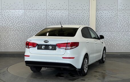 KIA Rio III рестайлинг, 2015 год, 800 000 рублей, 2 фотография