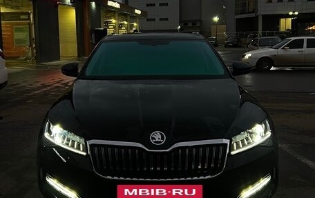 Skoda Superb III рестайлинг, 2025 год, 2 870 000 рублей, 20 фотография