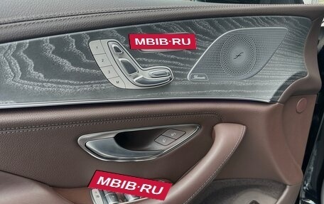 Mercedes-Benz CLS, 2020 год, 6 700 000 рублей, 31 фотография