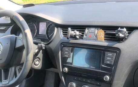 Skoda Octavia, 2019 год, 999 999 рублей, 13 фотография