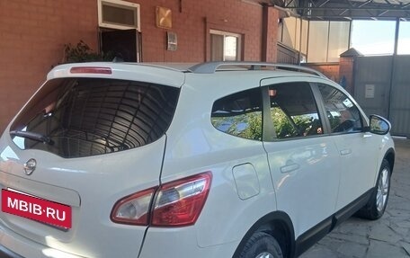 Nissan Qashqai+2 I, 2013 год, 1 350 000 рублей, 2 фотография