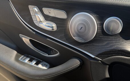 Mercedes-Benz E-Класс, 2020 год, 4 700 000 рублей, 7 фотография