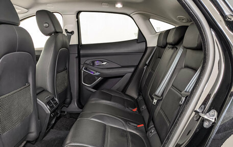 Jaguar E-Pace, 2018 год, 2 450 000 рублей, 17 фотография