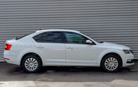 Skoda Octavia, 2020 год, 1 850 000 рублей, 4 фотография