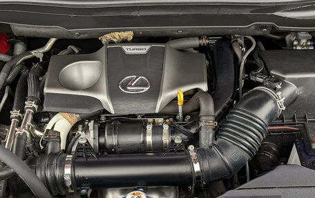 Lexus RX IV рестайлинг, 2021 год, 5 500 000 рублей, 9 фотография