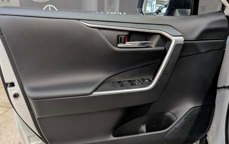 Toyota RAV4, 2025 год, 4 240 000 рублей, 19 фотография