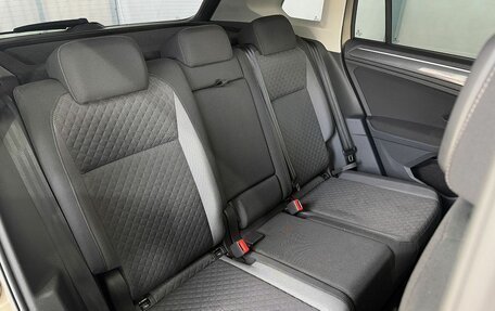 Volkswagen Tiguan II, 2017 год, 2 279 000 рублей, 13 фотография
