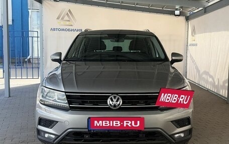 Volkswagen Tiguan II, 2018 год, 2 199 000 рублей, 8 фотография