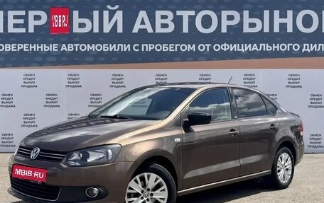 Volkswagen Polo VI (EU Market), 2014 год, 900 000 рублей, 1 фотография