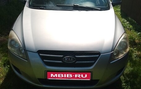 KIA cee'd I рестайлинг, 2009 год, 620 000 рублей, 1 фотография