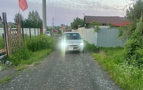 Daihatsu Storia, 1998 год, 67 000 рублей, 1 фотография
