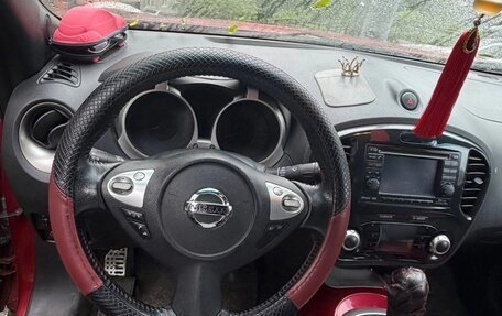 Nissan Juke II, 2011 год, 980 000 рублей, 13 фотография
