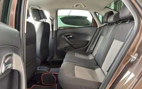 Volkswagen Polo VI (EU Market), 2014 год, 900 000 рублей, 11 фотография